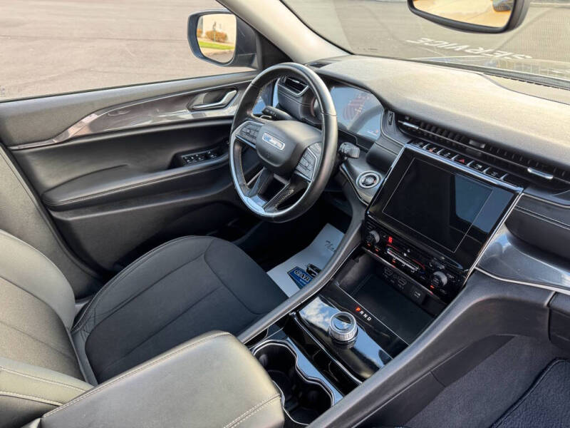 2021 Jeep Grand Cherokee L Altitude