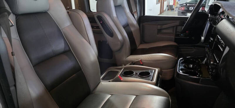 2019 GMC Savana 2500