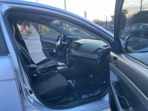 2015 Mitsubishi Lancer ES