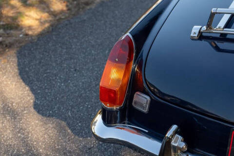 1973 MG B