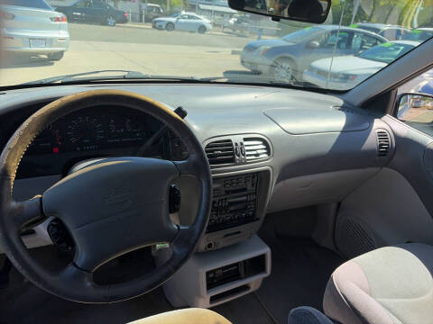 1998 Nissan Quest GXE