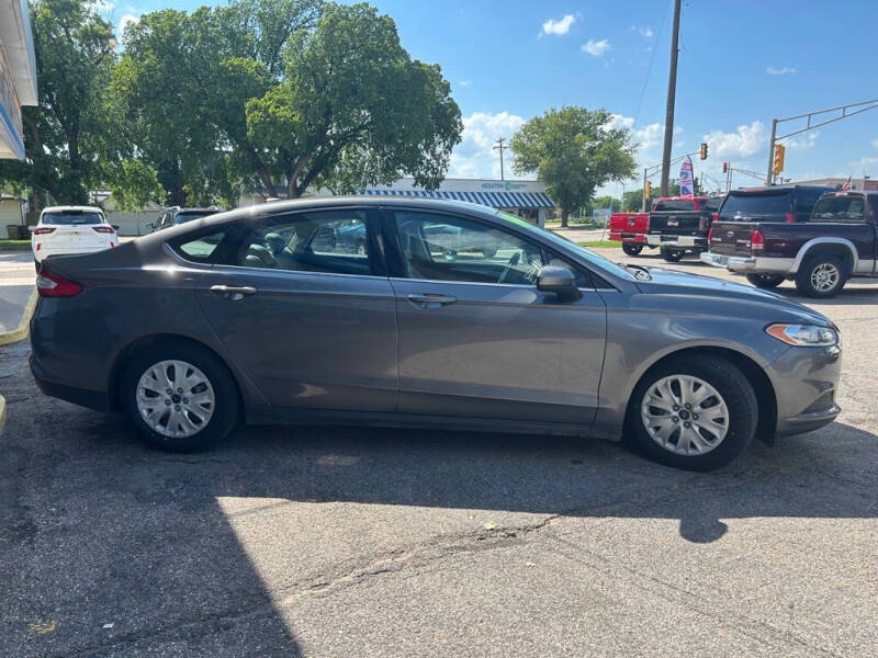 2014 Ford Fusion S