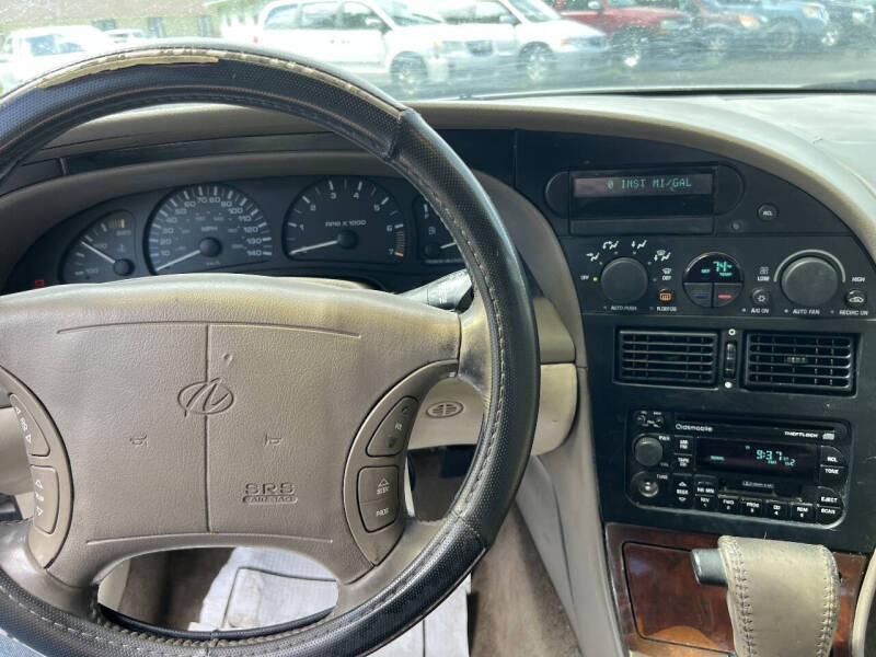 1999 Oldsmobile Aurora