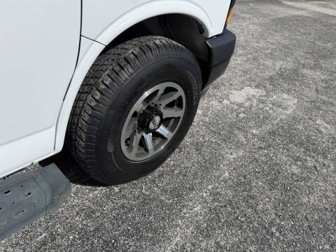 2020 Chevrolet Express 2500