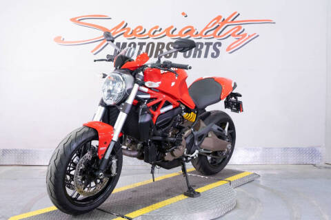 2016 Ducati Monster 821 Stripe