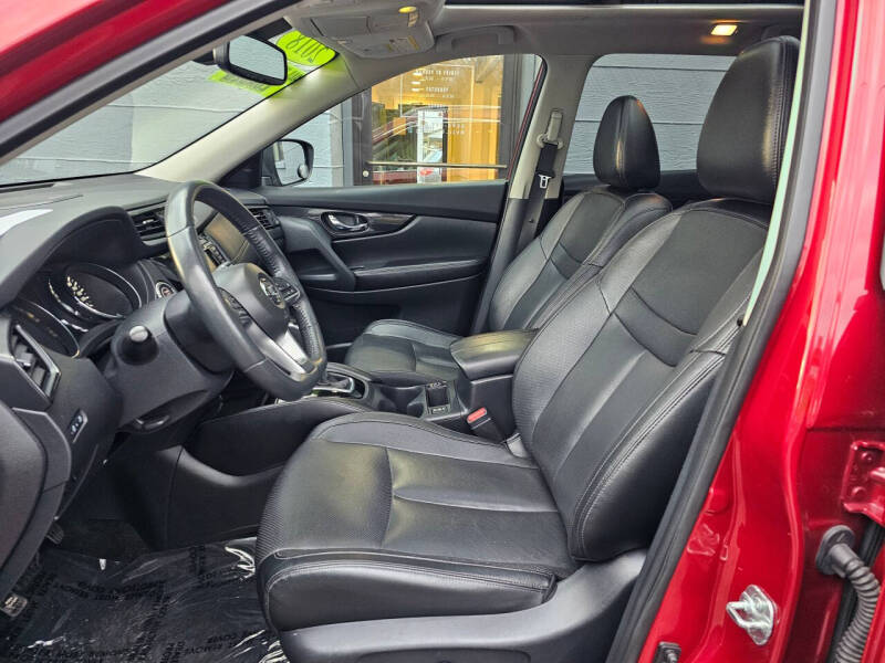 2018 Nissan Rogue SL