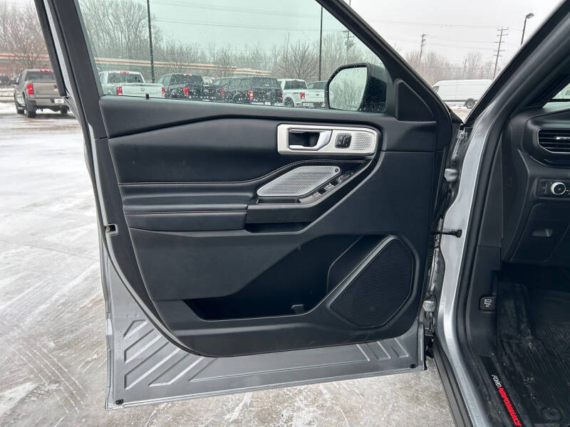 2020 Ford Explorer ST