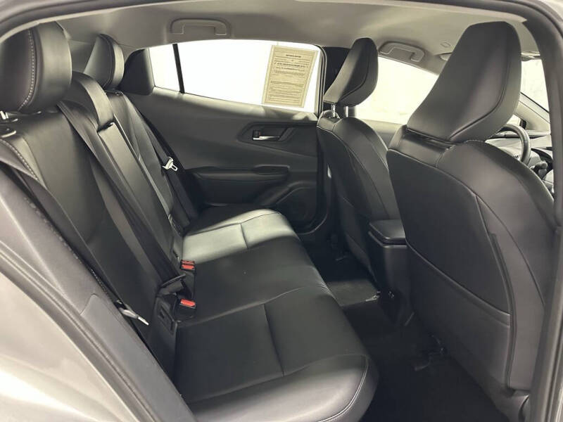 2025 Toyota Prius XLE