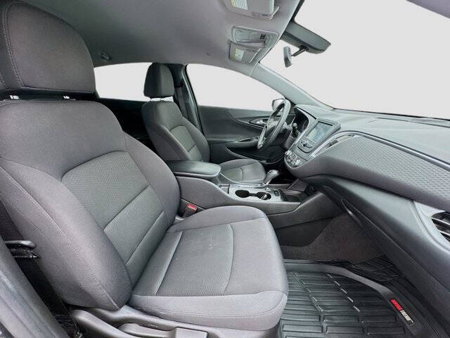 2017 Chevrolet Malibu LS