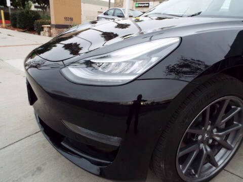 2019 Tesla Model 3 Standard Range Plus