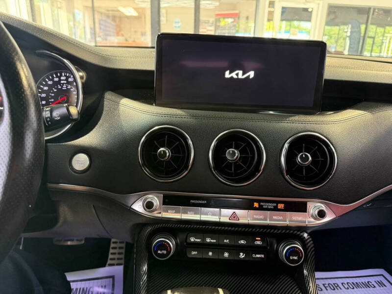 2022 Kia Stinger