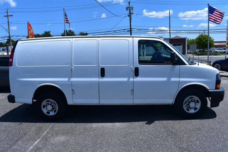 2018 Chevrolet Express 2500