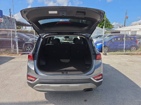 2019 Hyundai Santa Fe SE 2.4L
