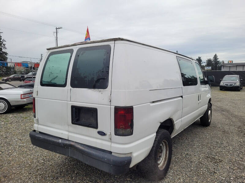 2003 Ford E-Series E-250