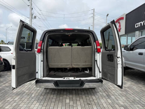 2020 Chevrolet Express LT 3500