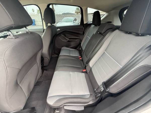 2013 Ford C-MAX Hybrid SE