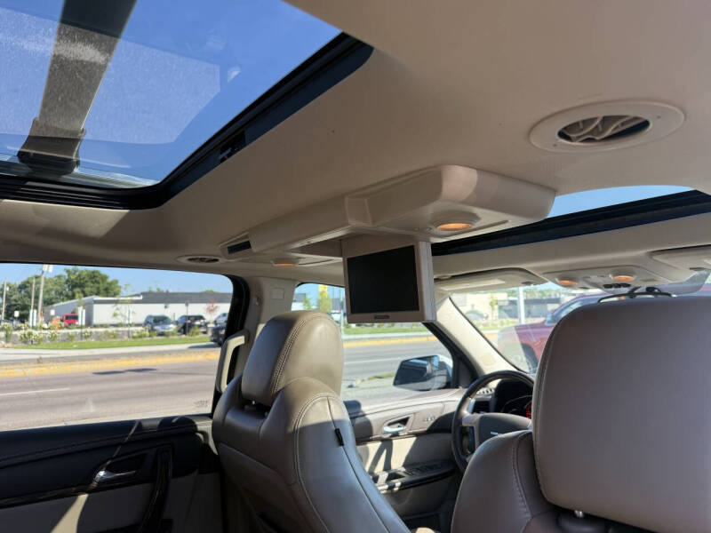 2013 GMC Acadia Denali