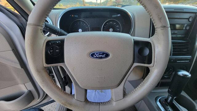 2006 Ford Explorer XLT