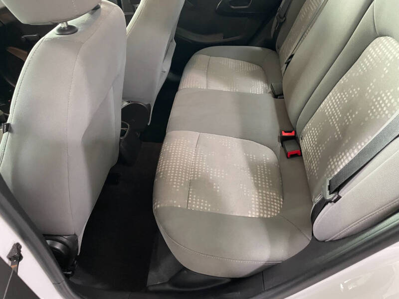 2013 Chevrolet Sonic LS Manual