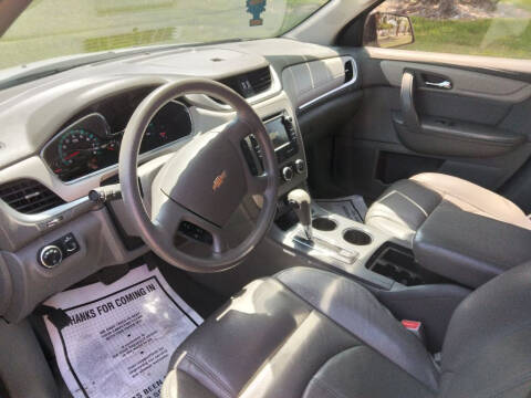 2017 Chevrolet Traverse LS