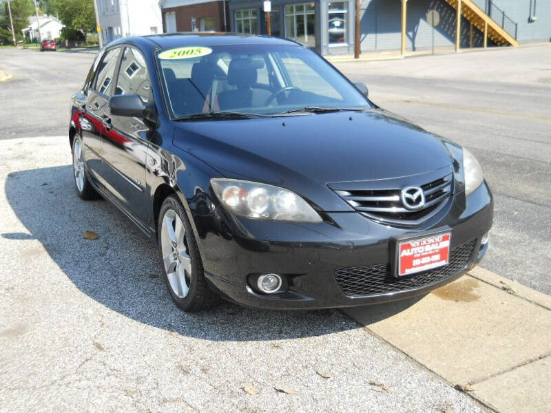 2005 Mazda MAZDA3 for sale at NEW RICHMOND AUTO SALES in New Richmond OH