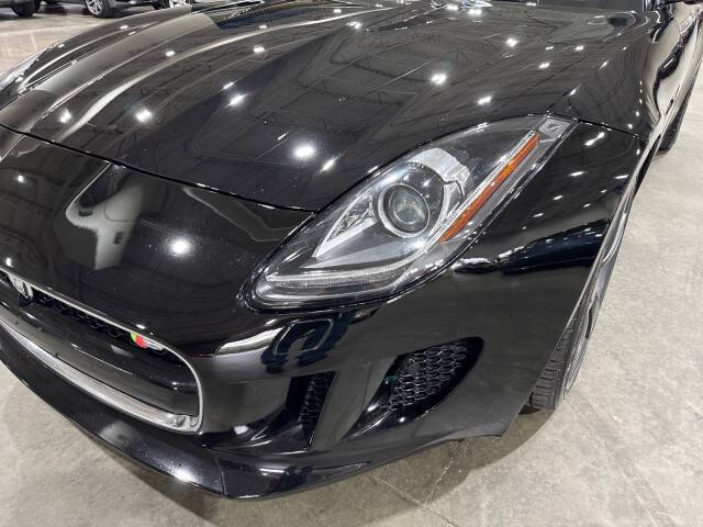 2014 Jaguar F-TYPE V8 S