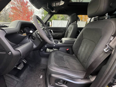 2023 Land Rover Defender