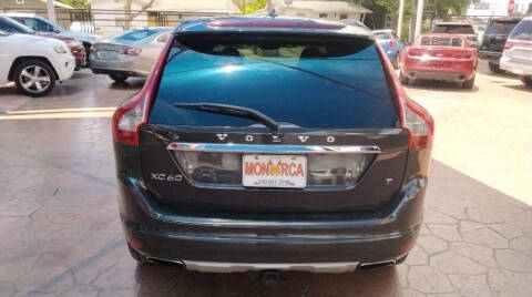 2016 Volvo XC60 T5 Drive-E Platinum
