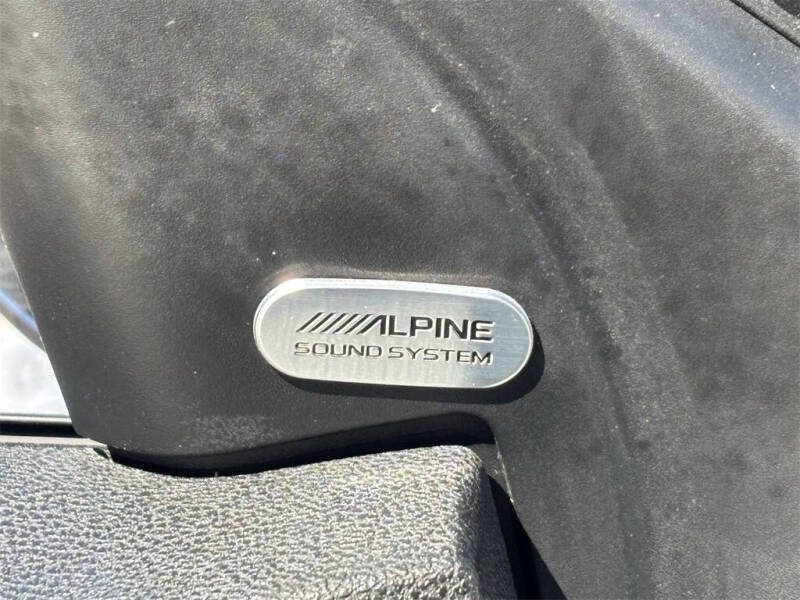 2022 Chrysler 300 S V6