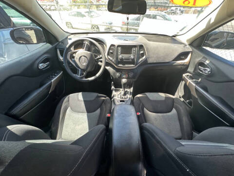 2018 Jeep Cherokee Latitude