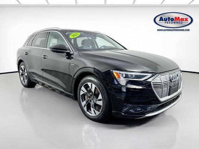 2023 Audi e-tron quattro Premium Plus