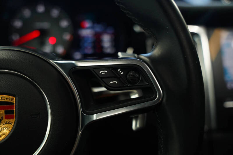 2018 Porsche Macan S