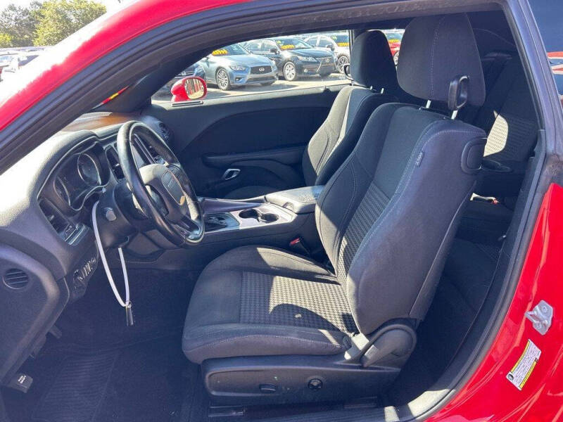 2018 Dodge Challenger SXT