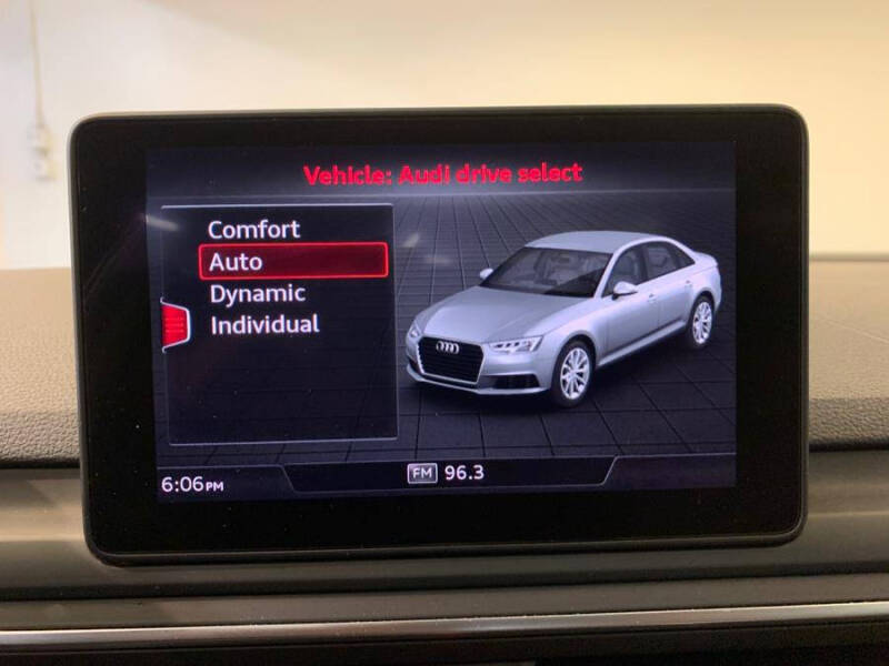 2019 Audi A4 quattro Premium 45 TFSI