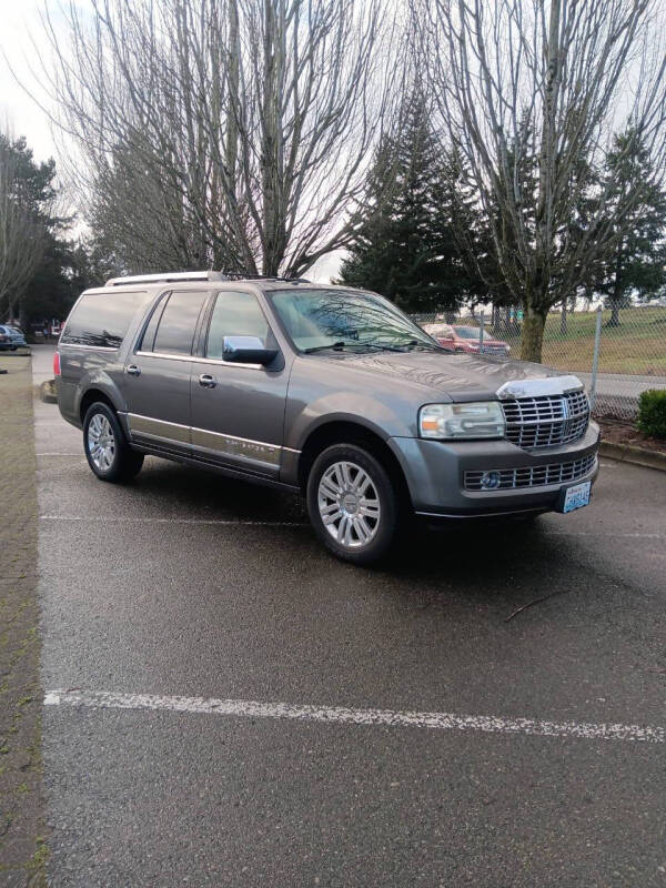 2012 Lincoln Navigator L for sale at Car Link Auto Sales LLC in Marysville WA