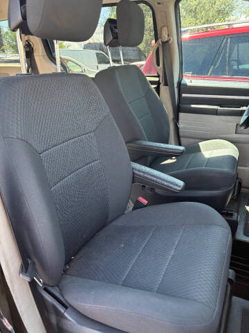 2010 Dodge Grand Caravan SE