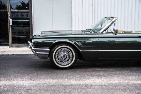 1965 Ford Thunderbird