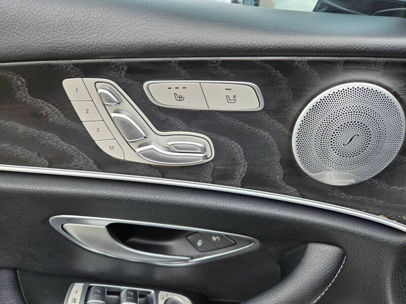 2019 Mercedes-Benz E-Class E 300