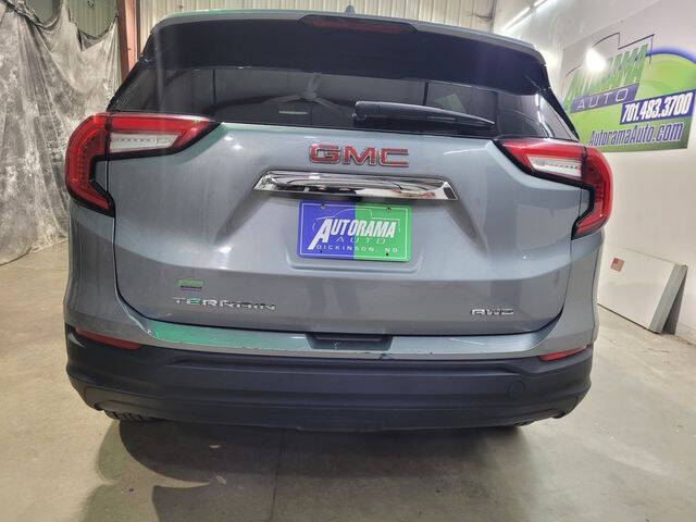 2024 GMC Terrain SLE