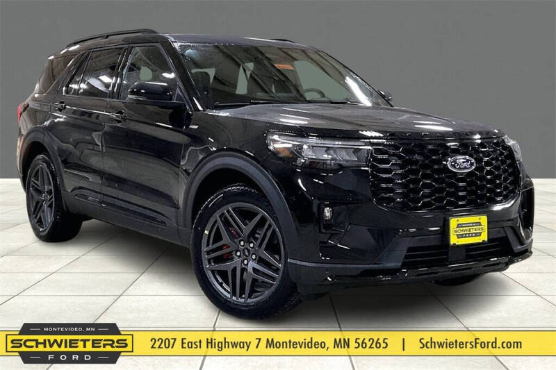 2026 Ford Explorer ST-LINE's photo