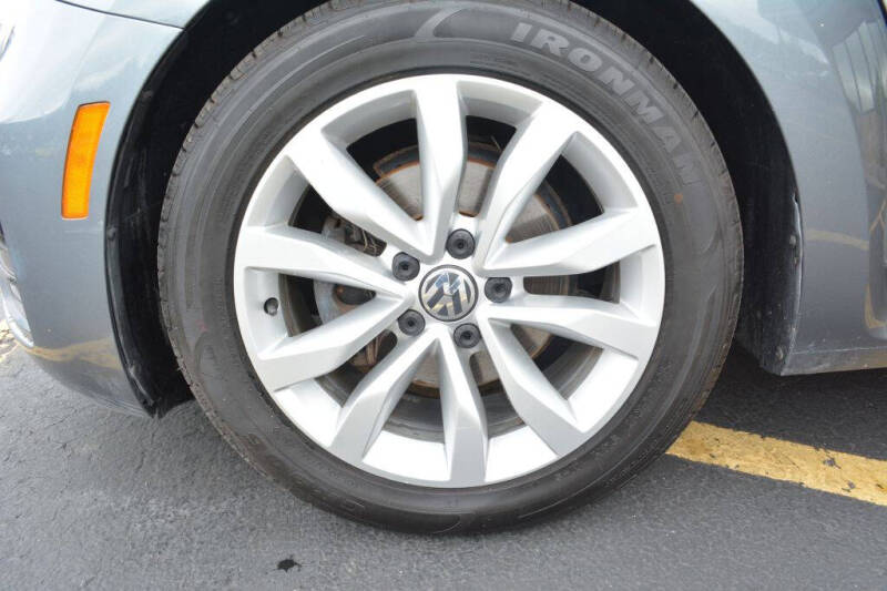 2017 Volkswagen Beetle