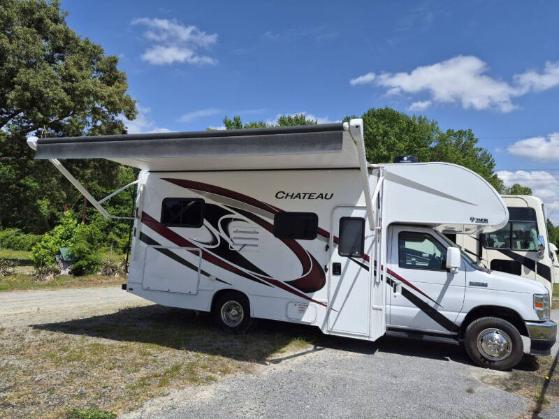 2023 Thor Motor Coach Chateau 22E