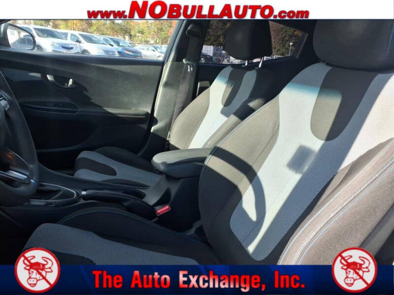 2020 Hyundai Veloster 2.0L