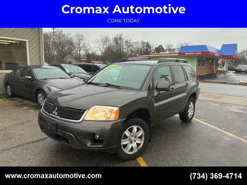 2011 Mitsubishi Endeavor for sale at Cromax Automotive in Ann Arbor MI