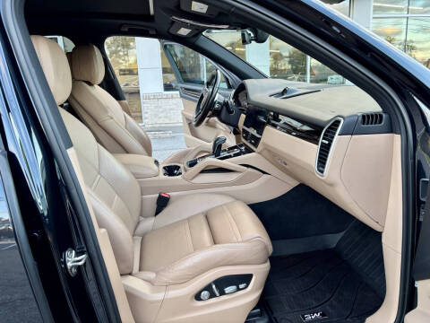 2019 Porsche Cayenne S
