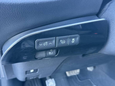 2017 Toyota Prius Four Touring
