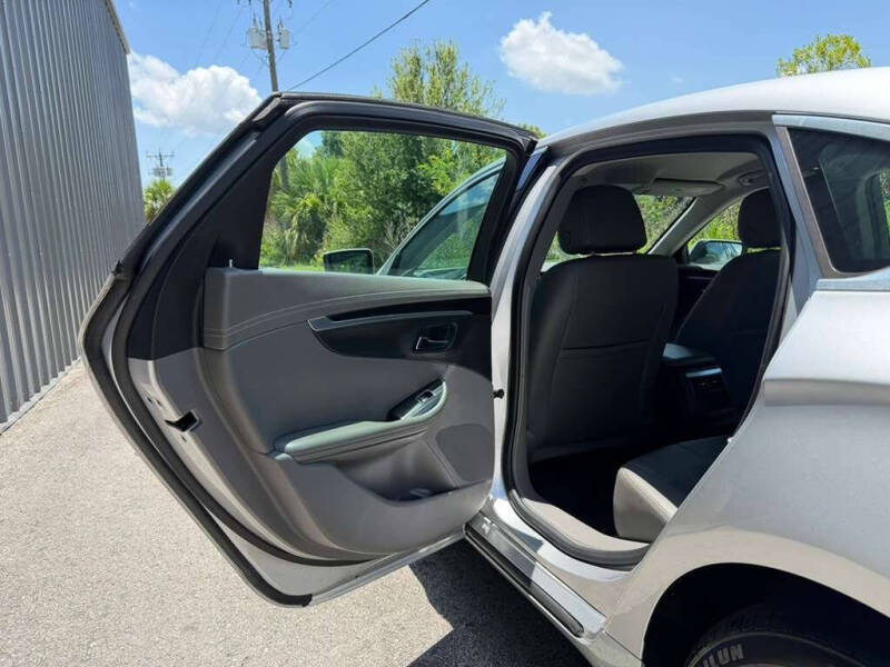 2017 Chevrolet Impala LT