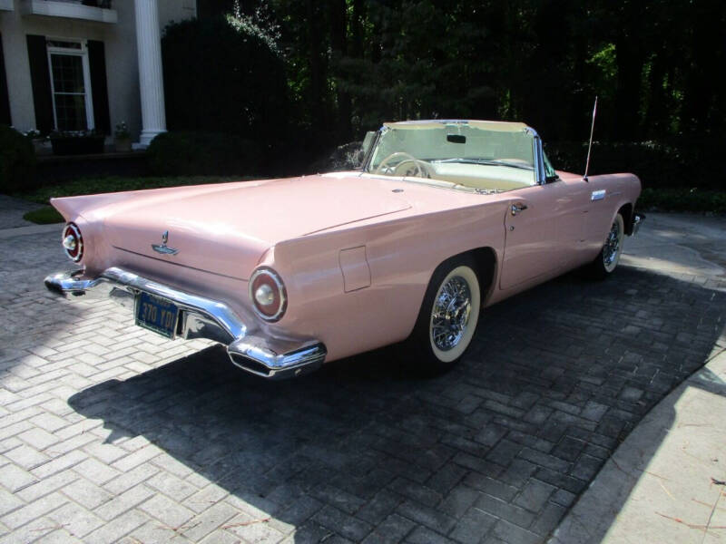 1957 Ford Thunderbird