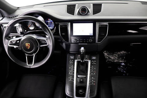 2017 Porsche Macan S