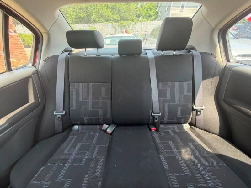 2012 Suzuki SX4 LE